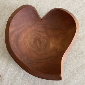 Holland Bowl Mill Heart Shaped Wood Bowl